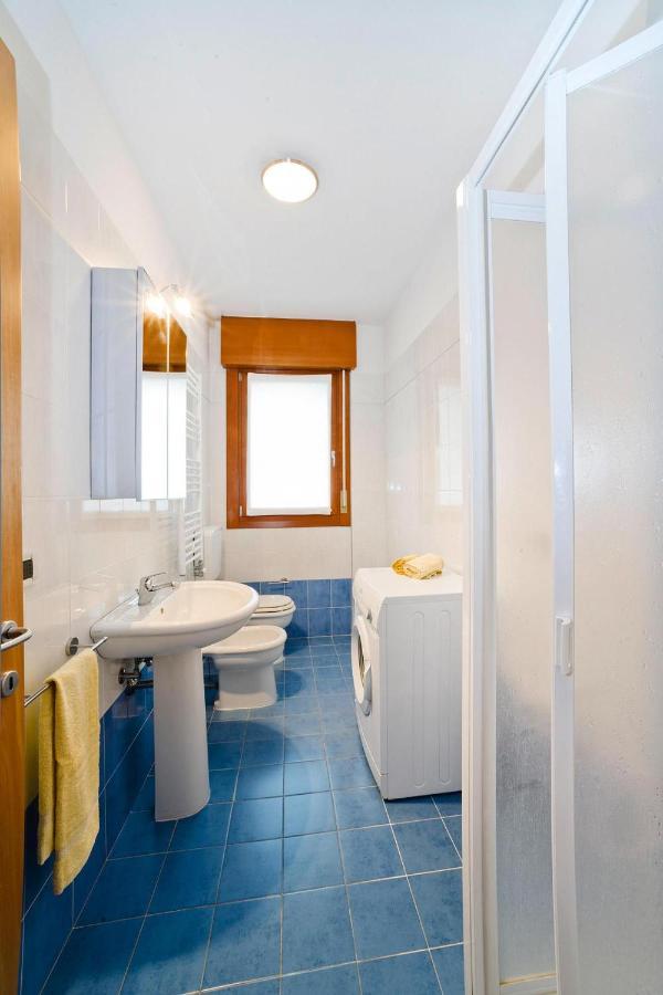Apartment In Caorle With Heating Exteriör bild